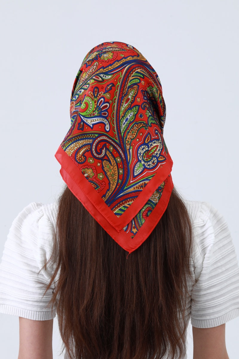 Vintage Paisley Silky Scarf - Timeless Bohemian Accent 🌸🧣 Leto Collection