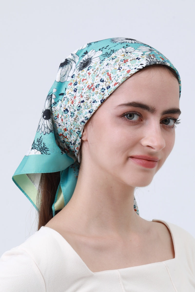 Dual-Tone Gingham Floral Bandana – Reversible Silky Square Scarf 🌸🎀 Leto Collection